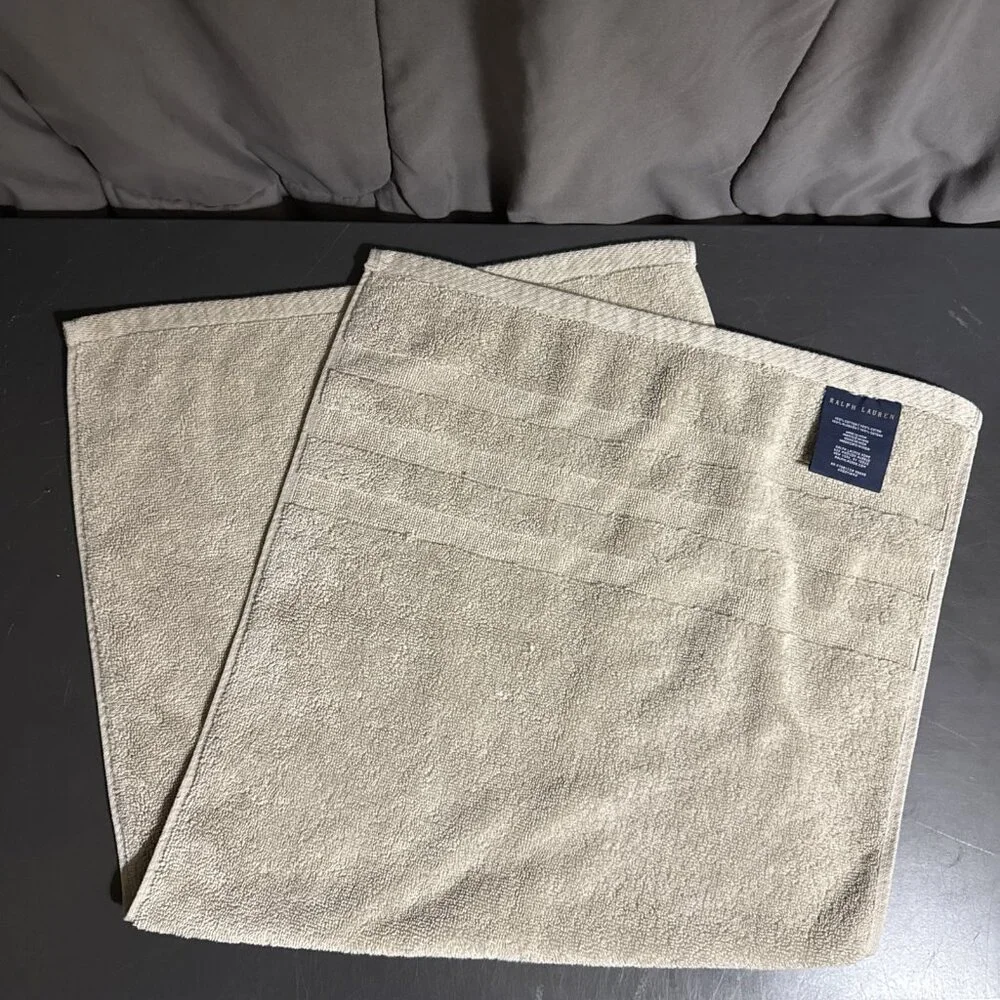 Ralph Lauren Luxury Hand Towel Green 15